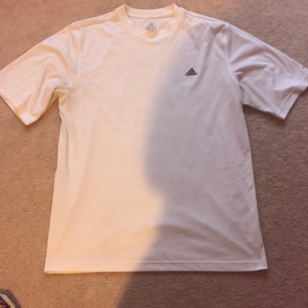 Men’s white t shirt